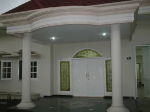 RUMAH BARITO