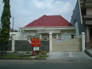 RUMAH BARITO